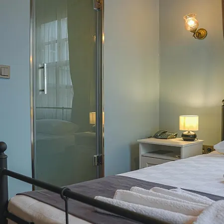 La Casa Carina Bed & Breakfast 2*