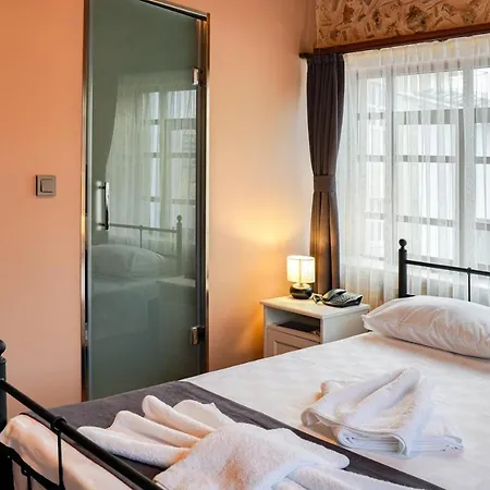 Bed & Breakfast La Casa Carina Antalya