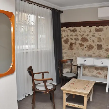 La Casa Carina Bed & Breakfast 2*