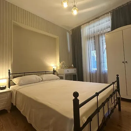 La Casa Carina Bed & Breakfast