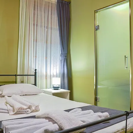 فندق مبيت وإفطار La Casa Carina